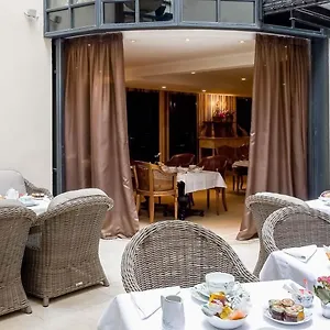 Hotel Chateaubriand, Parijs