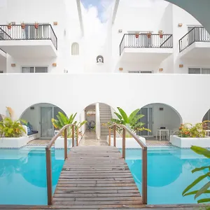 new-hotel-mediterraneo-tulum.allrivieramayahotels.com/