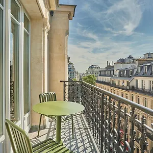 Apart-hotel Numa Champs-elysees, Paris