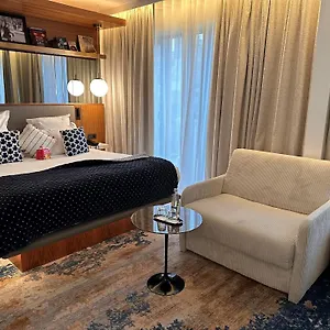 Hotel Card, Paris
