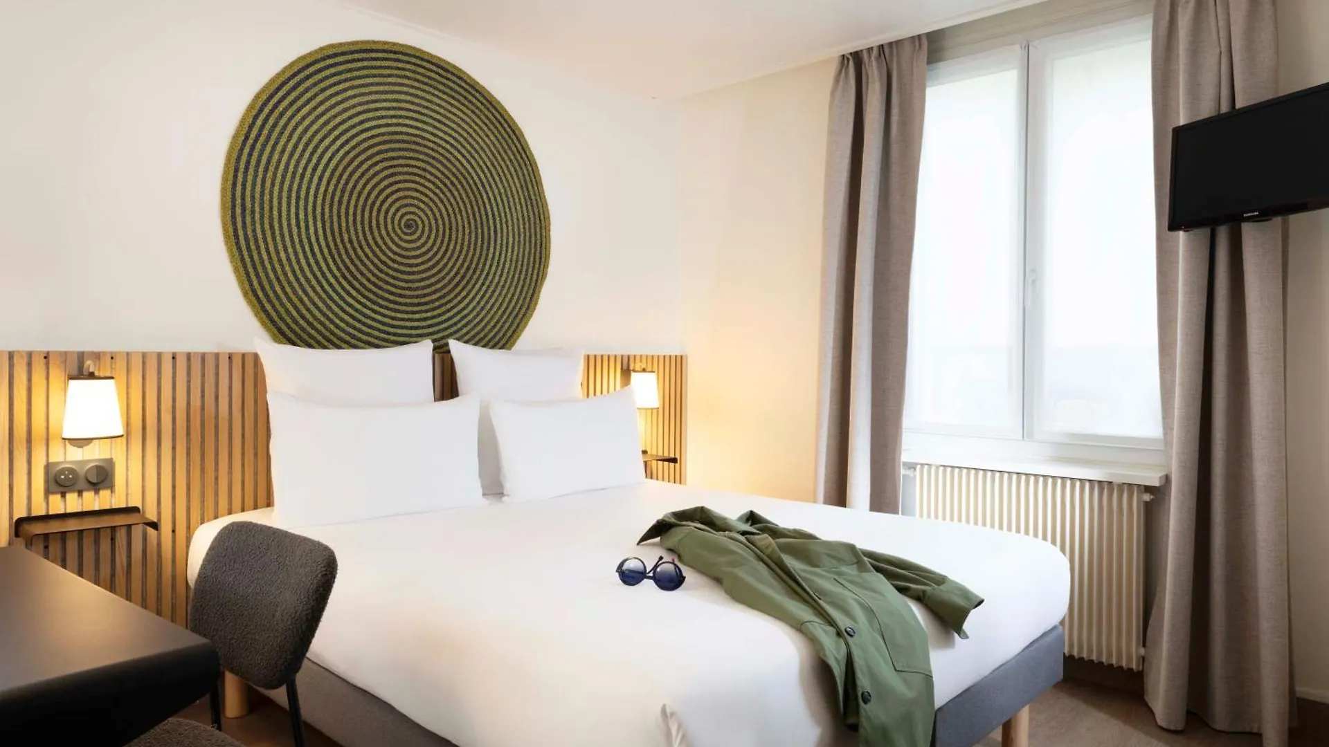 Hotel Korner Sorbonne contacts